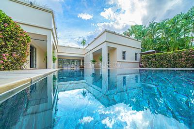 BAN5438: 4 Bedroom Villa in Five Star Residence in Bang Tao. Photo #56