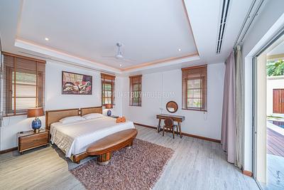 BAN5438: 4 Bedroom Villa in Five Star Residence in Bang Tao. Photo #47
