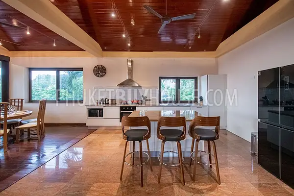 KAT7168: Villa with 5 Bedrooms and Pool in Kata. Fotoğraf #12