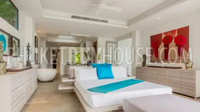 CHE7173: Four+1 Bedroom Villa with Big Land Plot in Cherngtalay. Photo #4