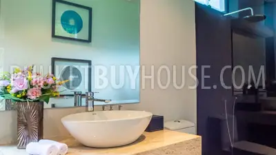 CHE7173: Four+1 Bedroom Villa with Big Land Plot in Cherngtalay. Photo #8