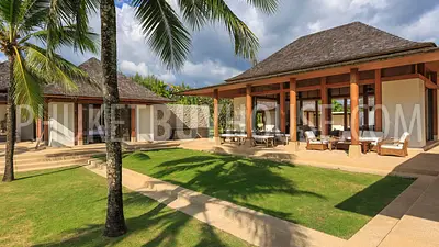 PHA22488: Breathtaking 6-Bedroom Beachfront Villa with Infinity Pool and Lush Gardens. Photo #3