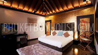 SUR7186: Elegant 3-Bedroom Villa on the Hill in Surin. Photo #18