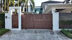KTH22494: Elegant 5-Bedroom Villa with Scenic Golf Course Views in Kathu, Phuket. Thumbnail #40