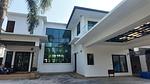 KTH22494: Elegant 5-Bedroom Villa with Scenic Golf Course Views in Kathu, Phuket. Thumbnail #2