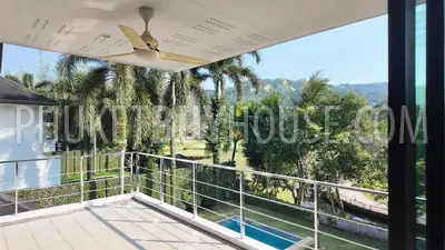 KTH22494: Elegant 5-Bedroom Villa with Scenic Golf Course Views in Kathu, Phuket. Fotoğraf #19
