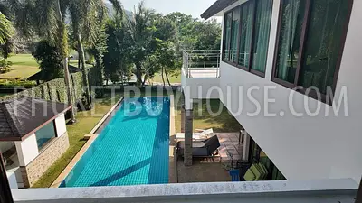KTH22494: Elegant 5-Bedroom Villa with Scenic Golf Course Views in Kathu, Phuket. Fotoğraf #20