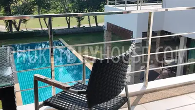 KTH22494: Elegant 5-Bedroom Villa with Scenic Golf Course Views in Kathu, Phuket. Fotoğraf #17