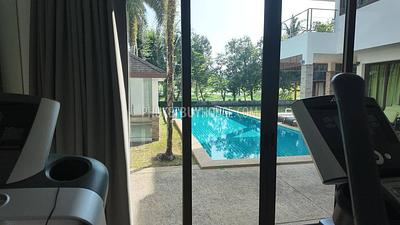KTH22494: Elegant 5-Bedroom Villa with Scenic Golf Course Views in Kathu, Phuket. Photo #35