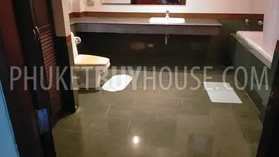 ISL7192: Four Bedroom House with a Pool in Koh Kaew. Photo #8