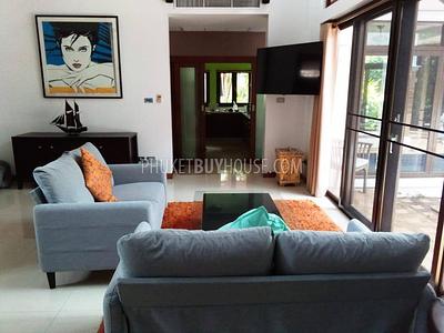 ISL7192: Four Bedroom House with a Pool in Koh Kaew. Photo #11