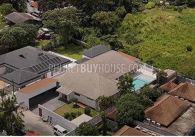 RAW22495: Villa with 4 Bedrooms in Rawai – Now 36M THB. Photo #1
