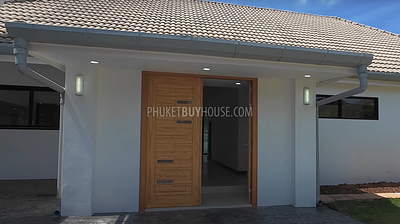 RAW22495: Villa with 4 Bedrooms in Rawai – Now 36M THB. Photo #12
