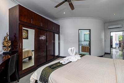 NAT22511: Renovated 4-bedroom villa in Phuket with a private pool in Nai Thon. Photo #23