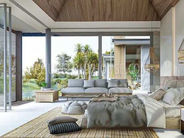 BAN7207: Four Bedroom Villa with a Pool by a Beautiful Lake in Bang Tao area. Photo #9