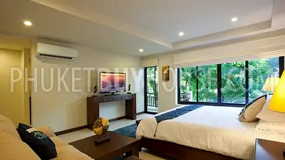 NAI5511: Comfortable 4-Bedroom Townhouse for Sale Near Nai Harn Beach. Photo #12