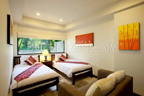 NAI5511: Comfortable 4-Bedroom Townhouse for Sale Near Nai Harn Beach. 照片 #19