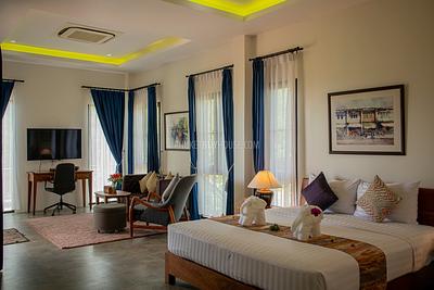 RAW22513: Exclusive Hillside Sea View Villa in Rawai. Photo #33