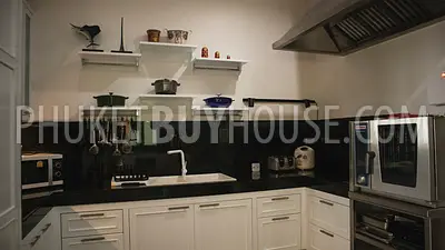 RAW22513: Exclusive Hillside Sea View Villa in Rawai. Photo #11