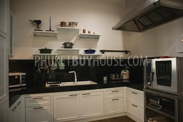 RAW22513: Exclusive Hillside Sea View Villa in Rawai. Photo #11