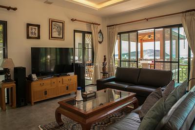 RAW22513: Exclusive Hillside Sea View Villa in Rawai. Photo #45