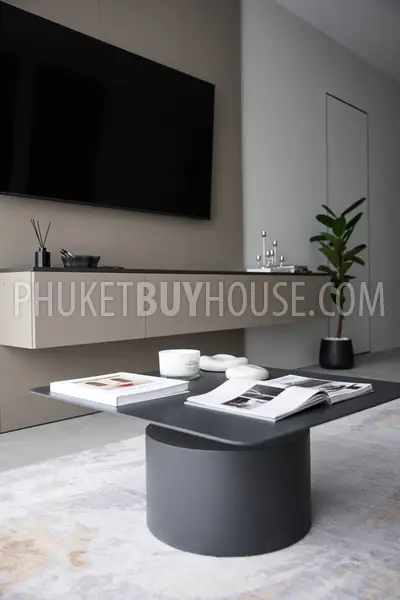 RAW22515: Ideal One Bedroom Sea View Apartment in the Heart of Rawai, Phuket. Photo #5