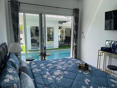 RAW7215: 5 Bedrooms New Villa in Rawai. Photo #12