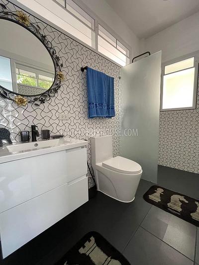 RAW7215: 5 Bedrooms New Villa in Rawai. Photo #18