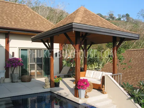 NAI7217: Two Bedroom Holiday Home Close to Nai Harn Beach. Photo #16
