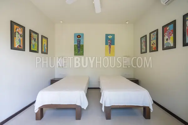 NAI7221: Five Bedrooms Villa Close to Nai Harn Beach. Photo #32