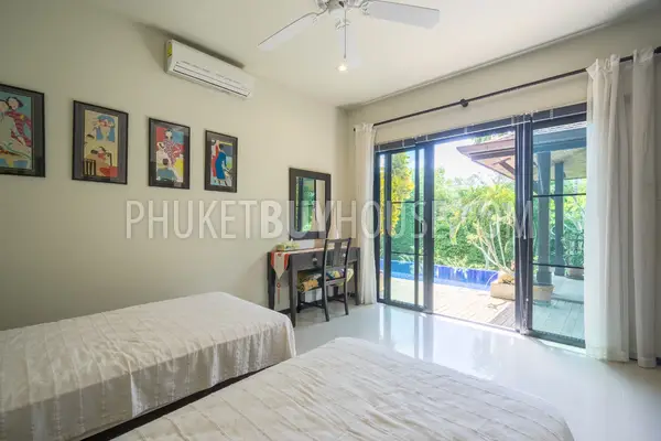 NAI7221: Five Bedrooms Villa Close to Nai Harn Beach. Photo #33