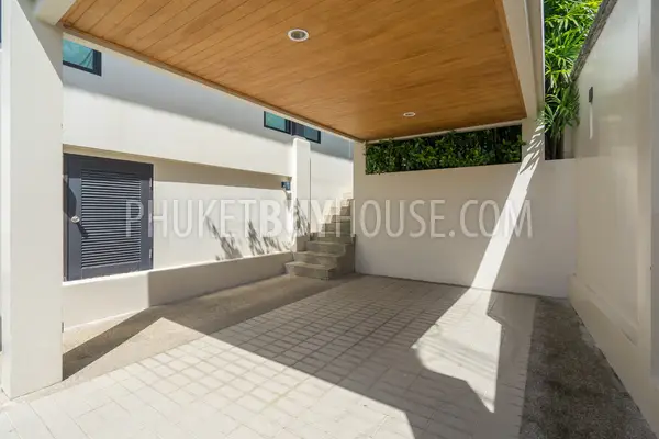 NAI7221: Five Bedrooms Villa Close to Nai Harn Beach. Photo #46