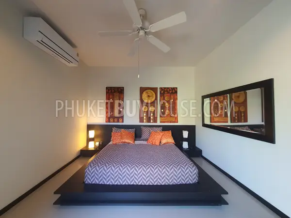 NAI7225: Modern Pool Villa with 4 Bedrooms in Nai Harn. Photo #4