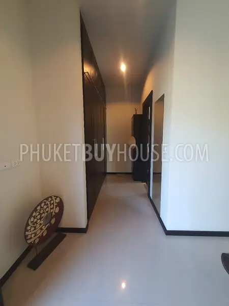 NAI7225: Modern Pool Villa with 4 Bedrooms in Nai Harn. Photo #15