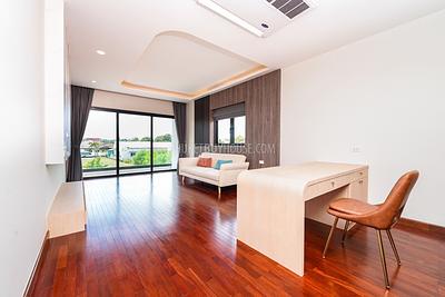CHA22525: Modern Pool Villa with Exceptional Privacy and Luxury Features in Chalong. Photo #28
