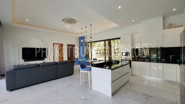 BAN7227: 3-Bedroom Pool Villa in Bang Tao. Photo #4