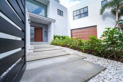 CHA22525: Modern Pool Villa with Exceptional Privacy and Luxury Features in Chalong. Photo #40