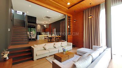 BAN7228: Luxury Pool VIlla with Three Bedrooms in Bang Tao. Photo #11