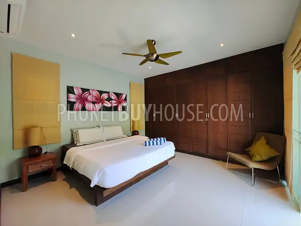 NAI7230: Three Bedroom Private Pool Villa in Nai Harn. Photo #5