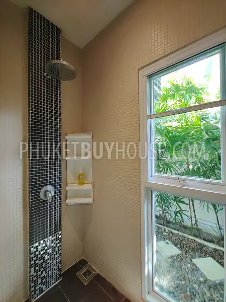 NAI7230: Three Bedroom Private Pool Villa in Nai Harn. Photo #2
