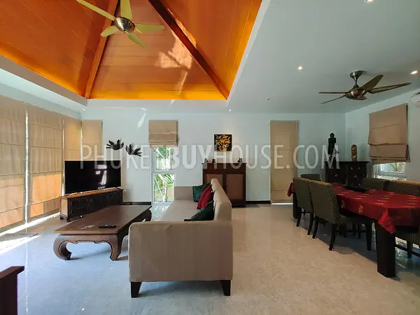 NAI7230: Three Bedroom Private Pool Villa in Nai Harn. Photo #15
