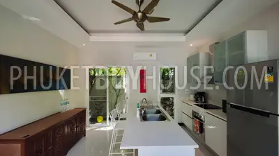 NAI7230: Three Bedroom Private Pool Villa in Nai Harn. Photo #9