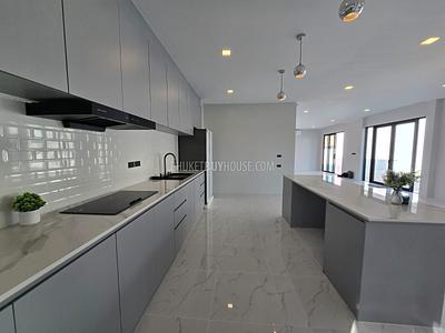 RAW22528:  4-Bedroom Villa with Private Pool and Guest House in Rawai. 照片 #5