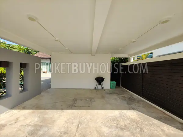 NAI7230: Three Bedroom Private Pool Villa in Nai Harn. Photo #27
