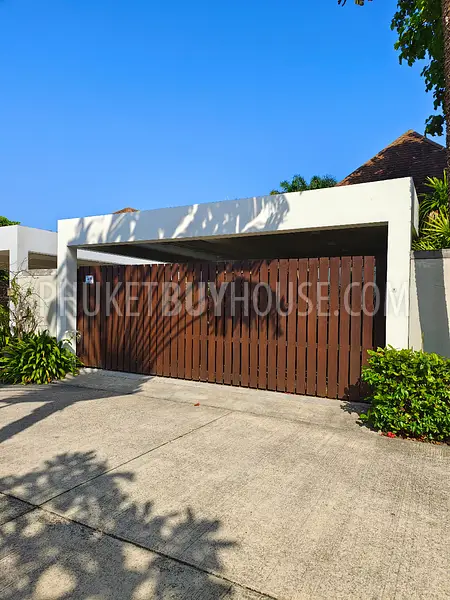 NAI7230: Three Bedroom Private Pool Villa in Nai Harn. Photo #29