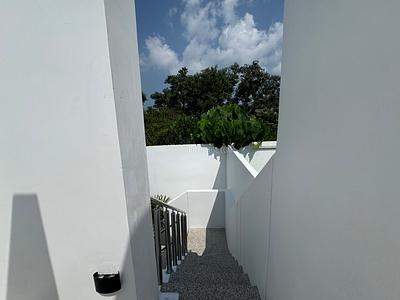 BAN22531: Tranquil Boutique 2 Bedroom Villa with Private Pool and Garden Near Bang Tao. Photo #23