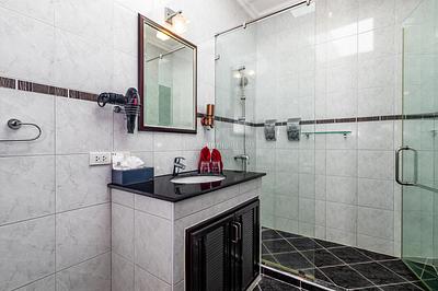 NAT22532: Renovated 3-bedroom villa in Phuket with a private pool in Nai Thon. Photo #24