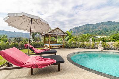 NAT22532: Renovated 3-bedroom villa in Phuket with a private pool in Nai Thon. Photo #32
