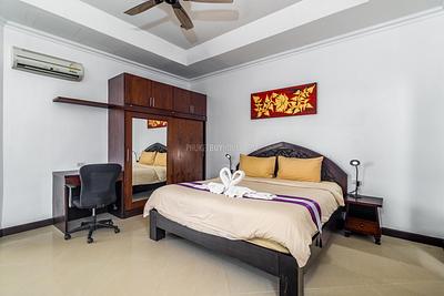 NAT22533: Renovated 3-bedroom villa in Phuket with a private pool in Nai Thon. Photo #11