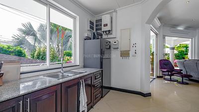 NAT22533: Renovated 3-bedroom villa in Phuket with a private pool in Nai Thon. Photo #6